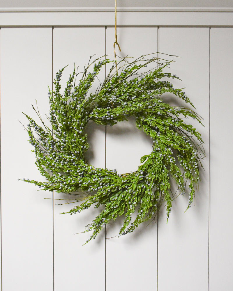 25" Juniper & Cypress Wreath